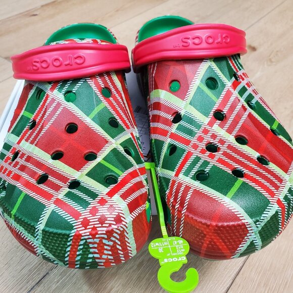 Crocs Baya Holiday Plaid Clogs Christmas Red Green Comfort Sandals Mens Size 12 main image 5